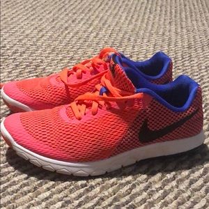 Nike women’s running shoes